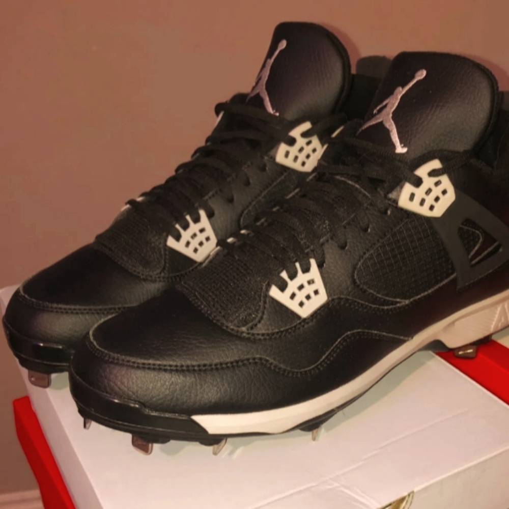 Jordan MCS cleats